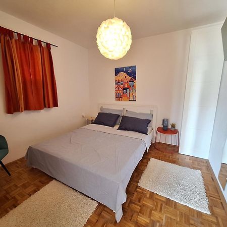 Apartmani Dana Sukošan Bagian luar foto