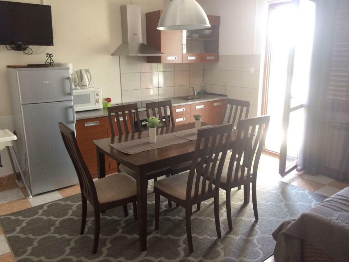 Apartmani Dana Sukošan Bagian luar foto