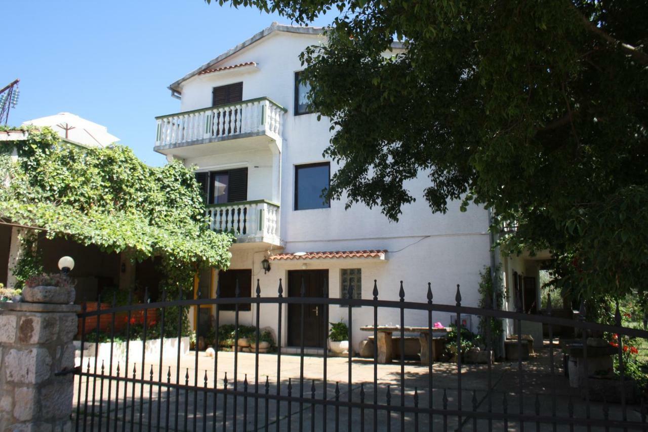 Apartmani Dana Sukošan Bagian luar foto