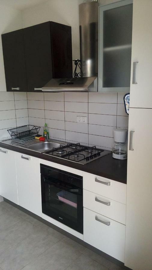 Apartmani Dana Sukošan Bagian luar foto